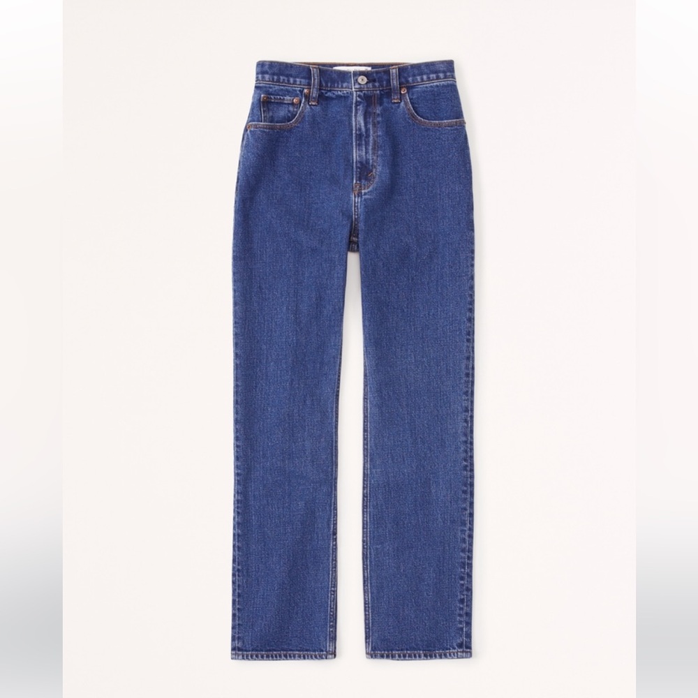 Abercrombie Ultra High Rise Ankle Straight Jean- Size 6 28/short